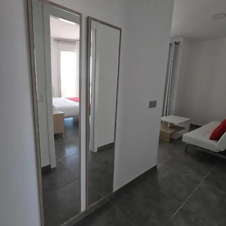 Tinerfe El Grande 12 *