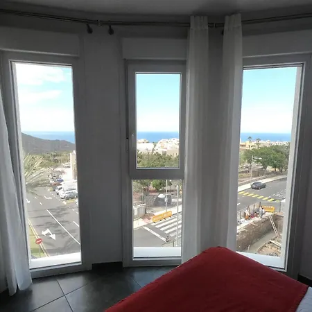 Tinerfe El Grande 12 *